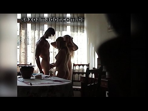 ❤️ دوستان سکس یک مرد غول پیکر و سه نفری را با او دعوت می کنند ❌ فقط پورنو در fa.porn-milf-300.ru ☑
